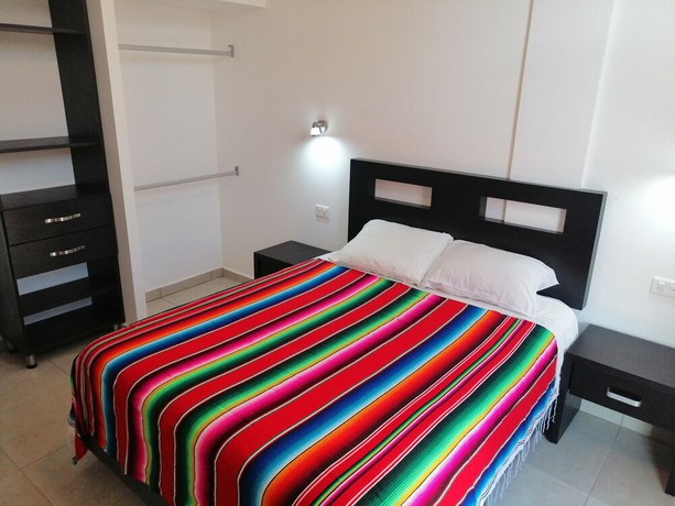 Imagen de la habitación del Hotel Condo Kiaraluna. Foto 4