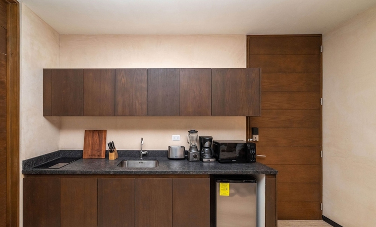 Imagen de la habitación del Hotel Condo Ophelia by mYYc. Foto 18