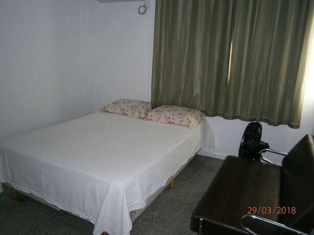 Imagen de la habitación del Hotel Condom&iacute;nio Ed. Sirene Fraga. Foto 18