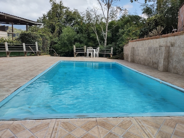 Imagen de la piscina del Hotel Condominio Shallon Adonai. Foto 16