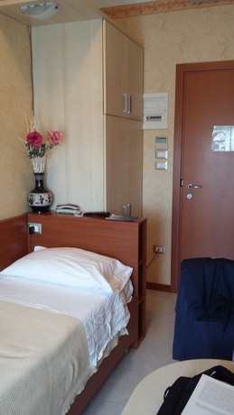 Imagen de la habitación del Hotel Condor, Cervia. Foto 12