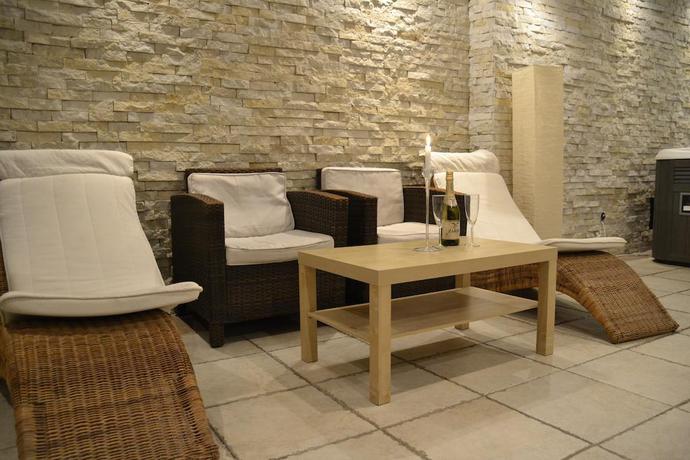 Imagen general del Hotel Condor, Drobeta-Turnu Severin. Foto 5