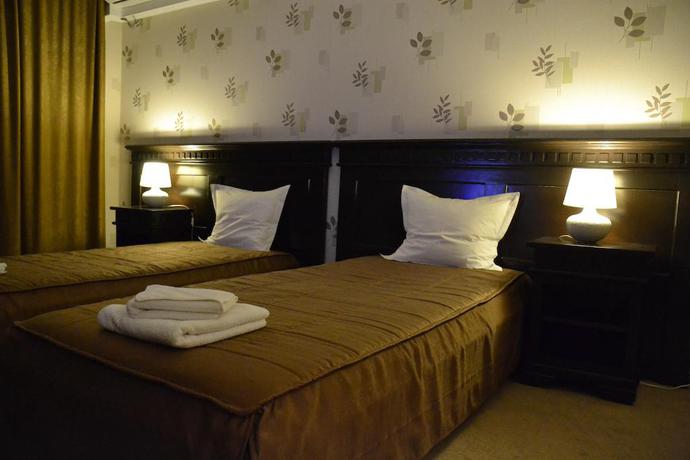 Imagen general del Hotel Condor, Drobeta-Turnu Severin. Foto 14