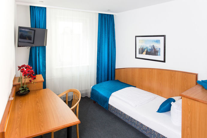 Imagen de la habitación del Hotel Condor, Hamburgo. Foto 7