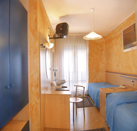 Imagen de la habitación del Hotel Condor, Lido Di Jesolo. Foto 12