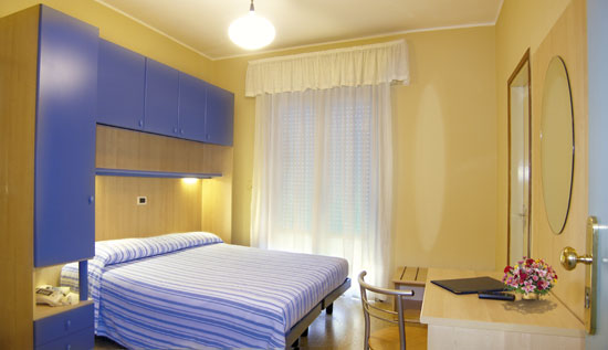 Imagen de la habitación del Hotel Condor, Lido Di Jesolo. Foto 17