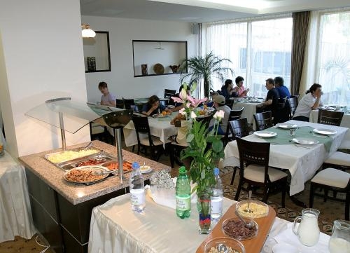 Imagen general del Hotel Condor, MAMAIA. Foto 2