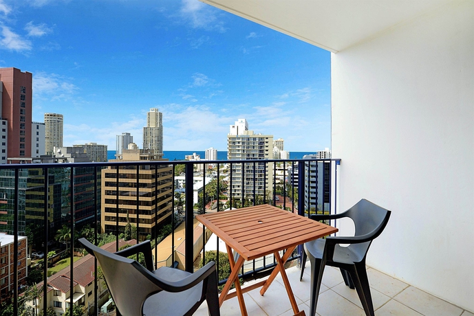 Imagen de la habitación del Hotel Condor Ocean View Apartments. Foto 6