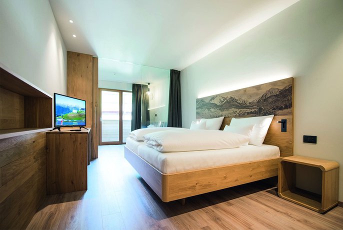 Imagen de la habitación del Hotel Condor, Pinei. Foto 5