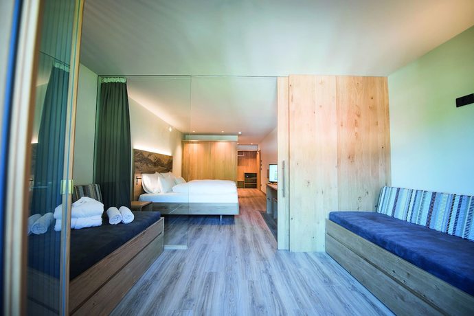 Imagen de la habitación del Hotel Condor, Pinei. Foto 6