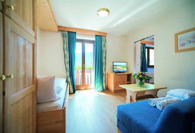 Imagen de la habitación del Hotel Condor, Pinei. Foto 10