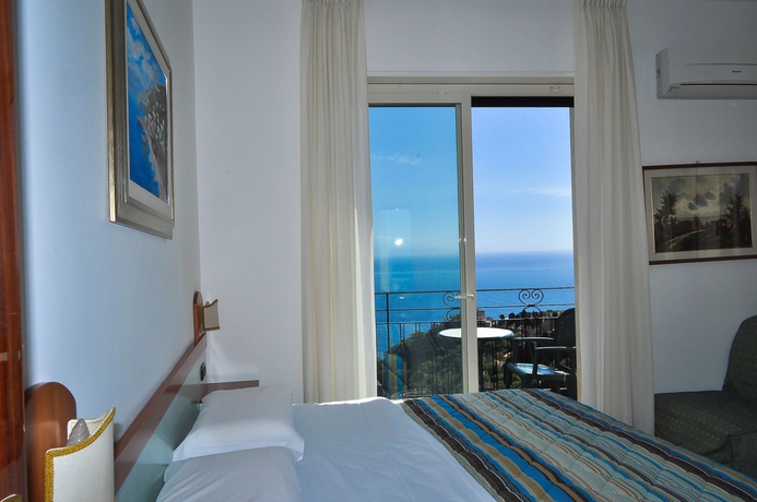 Imagen de la habitación del Hotel Condor, Spisone. Foto 12