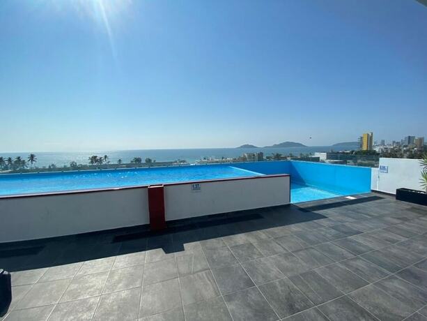 Imagen general del Hotel Condos B404 By Trvl2hm Mazatlan Regency. Foto 1