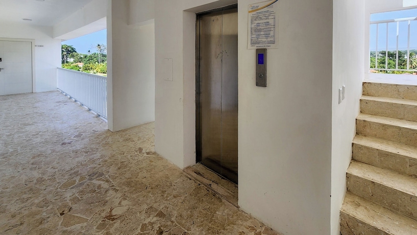 Imagen de los interiores del Hotel Condos Esmeralda At Sosua Ocean Village. Foto 19