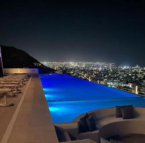 Imagen general del Hotel Condos Monte M. Foto 9