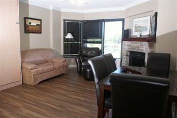 Imagen de los interiores del Hotel Condos Val Des Neiges. Foto 16