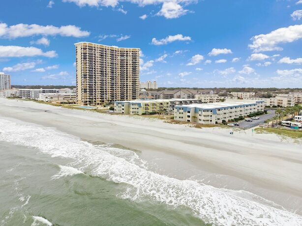 Imagen general del Hotel Condos by Beach Vacations North. Foto 3