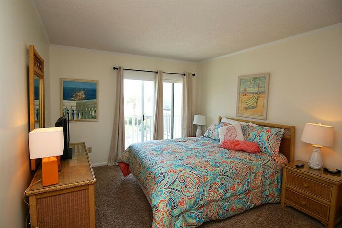 Imagen de la habitación del Hotel Condos by Beach Vacations North. Foto 14