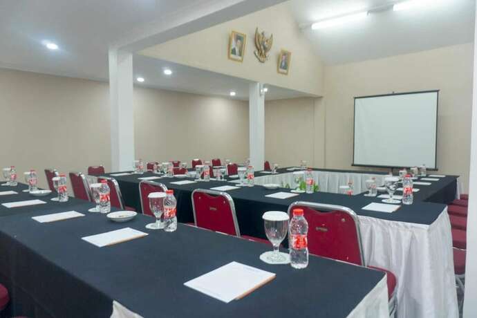 Imagen general del Hotel C'one Cempaka Putih Powered By Archipelago. Foto 8