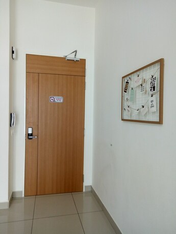 Imagen de la habitación del Hotel Conezion Residence IOI Resort City. Foto 3