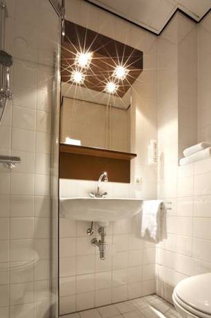 Imagen de la habitación del Hotel Conferentiehotel Kontakt Der Kontinenten. Foto 4