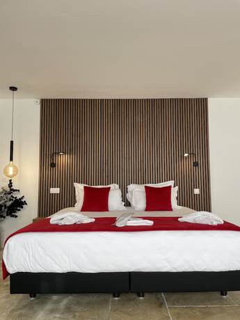 Imagen de la habitación del Hotel Confidentiel hôtel. Foto 3