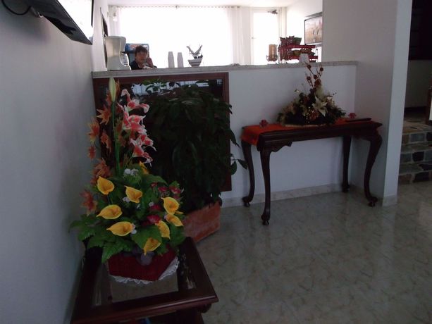 Imagen de la habitación del Hotel Confort Bogota. Foto 13