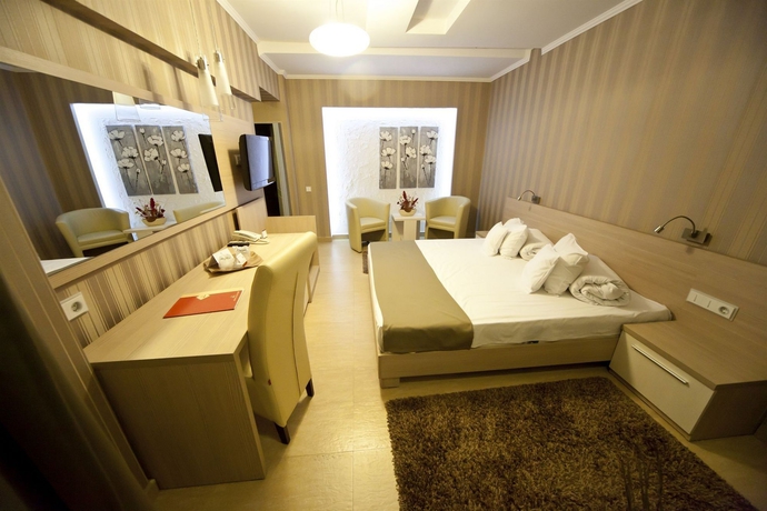 Imagen de la habitación del Hotel Confort, Cluj-Napoca . Foto 8