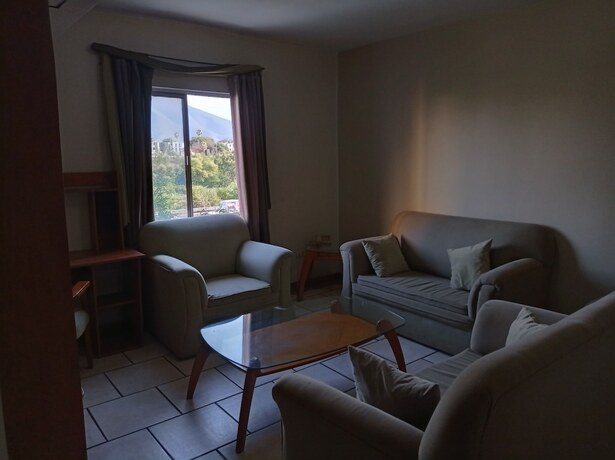Imagen de la habitación del Hotel Confort Ejecutivo Suites Linda Vista. Foto 16