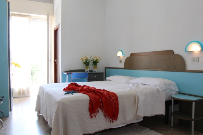 Imagen de la habitación del Hotel Confort, Rimini. Foto 11