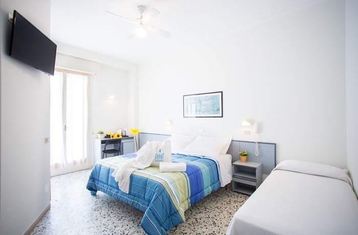 Imagen de la habitación del Hotel Confort, Rimini. Foto 12