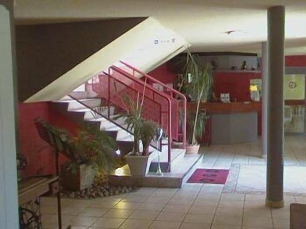 Imagen general del Hotel Confortel Avignon. Foto 3