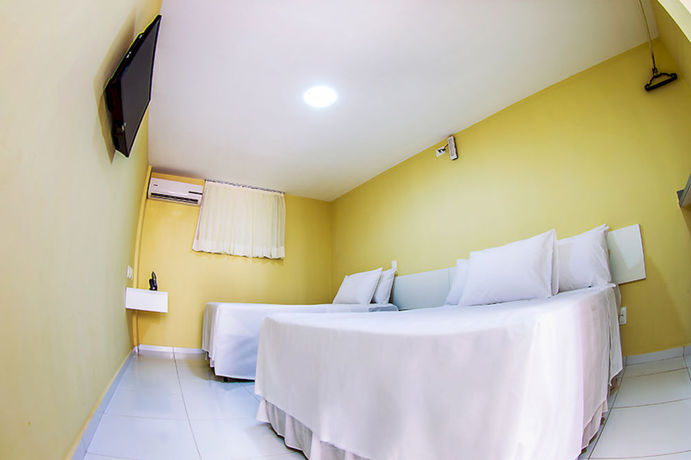 Imagen de la habitación del Hotel Confortel Executive. Foto 13