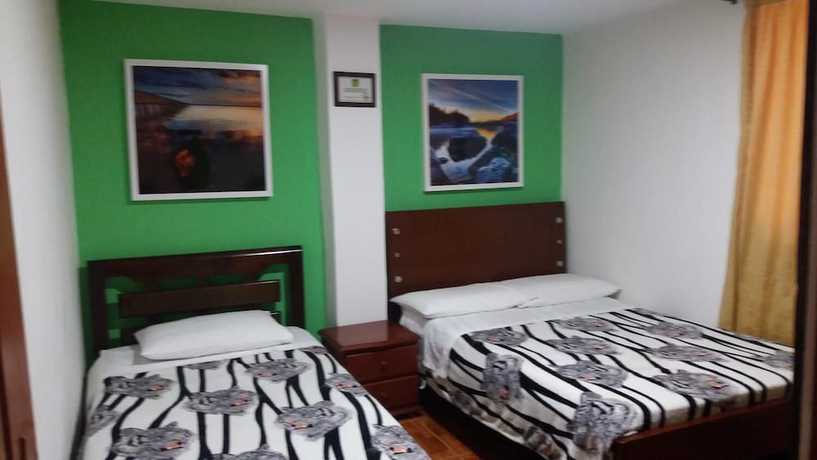 Imagen de la habitación del Hotel Confortel. Foto 4