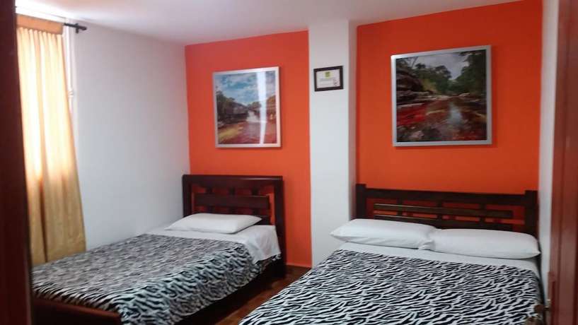 Imagen de la habitación del Hotel Confortel. Foto 11