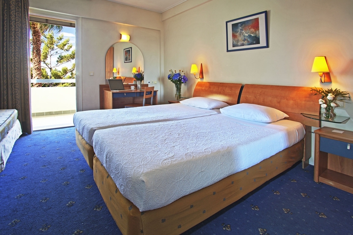 Imagen de la habitación del Hotel Congo Palace. Foto 3