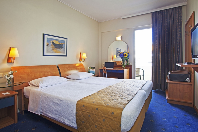 Imagen de la habitación del Hotel Congo Palace. Foto 4