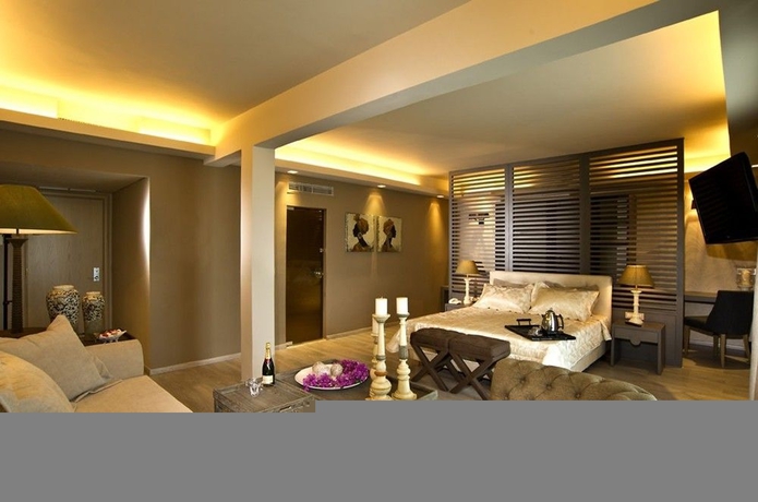 Imagen de la habitación del Hotel Congo Palace. Foto 9