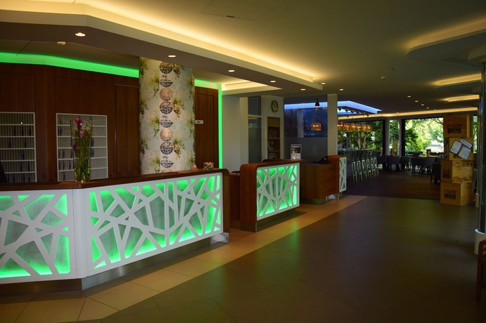 Imagen de los interiores del Hotel Congress Am Stadtpark. Foto 12