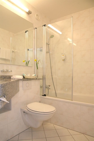 Imagen de la habitación del Hotel Congress Am Stadtpark. Foto 8