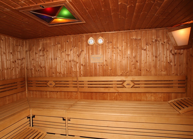 Imagen de la piscina del Hotel Congress Am Stadtpark. Foto 16