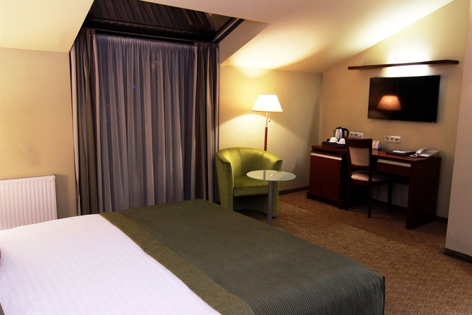 Imagen de la habitación del Hotel Congress. Foto 3