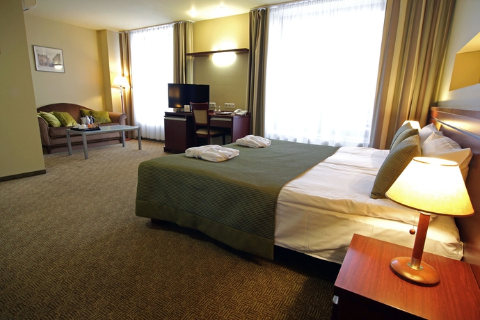 Imagen de la habitación del Hotel Congress. Foto 6