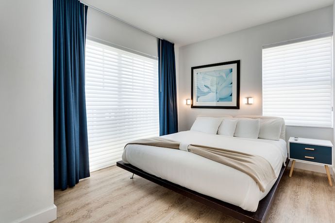 Imagen de la habitación del Hotel Congress Suites at the Strand. Foto 10