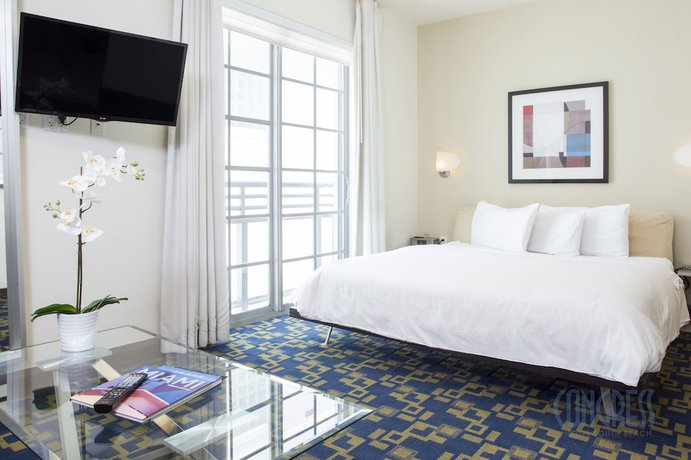 Imagen de la habitación del Hotel Congress Suites at the Strand. Foto 15