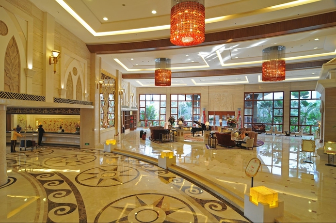 Imagen de los interiores del Hotel Conifer Garden. Foto 16