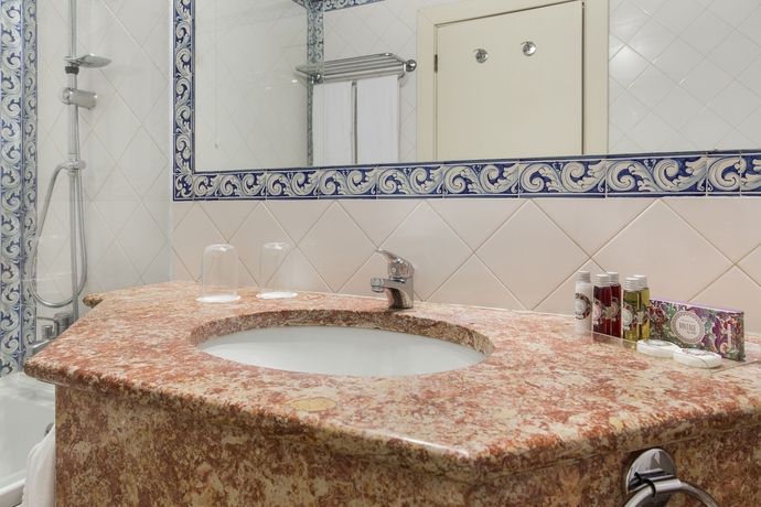 Imagen de la habitación del Hotel Conimbriga Do Paço. Foto 3