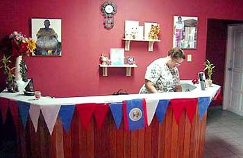 Imagen de los interiores del Hotel Coningsby Inn. Foto 5