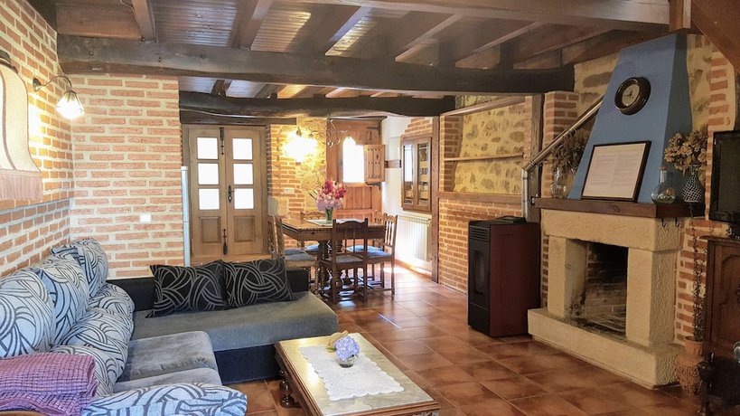 Imagen de la habitación del Hotel Conjunto de Turismo Rural La Tablá. Foto 3