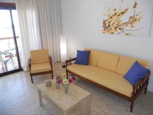 Imagen general del Hotel Conmar. Foto 10